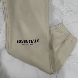 ESSENTIALS FEAR OF GOD JOGGERS / SWEATPANTS
